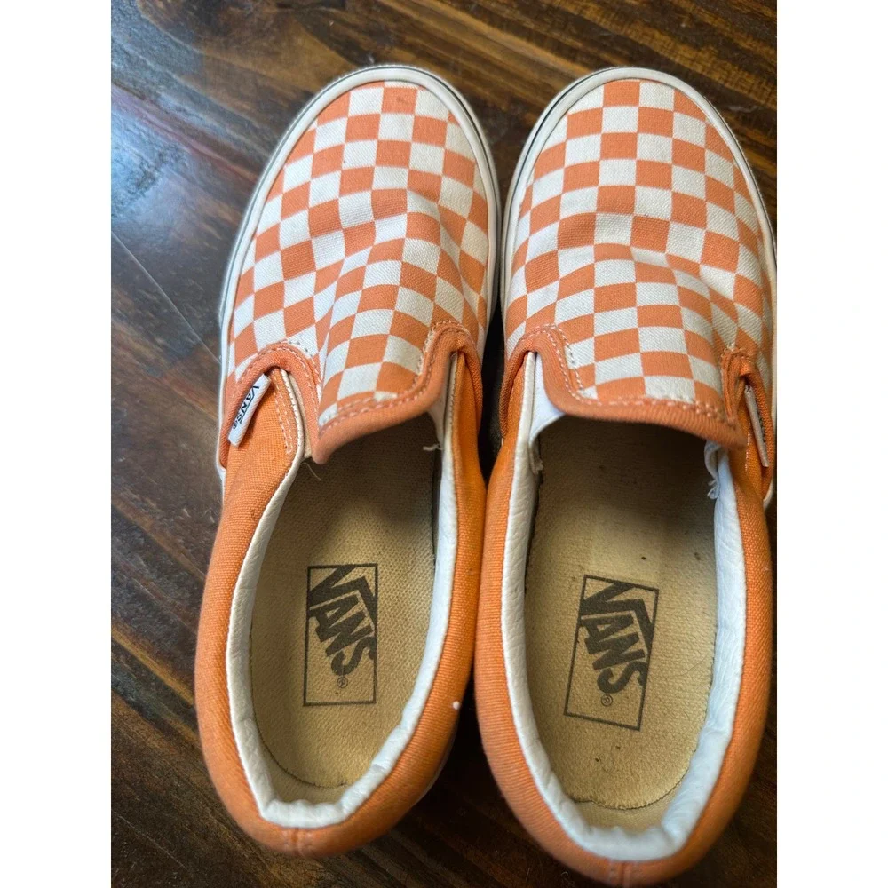 Vans scab following white